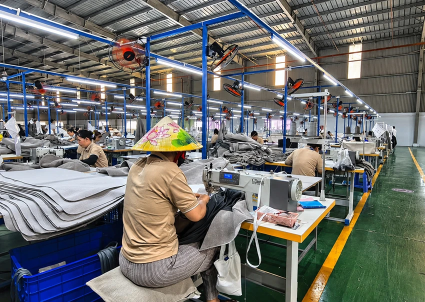 03 Supplier Management and Control System