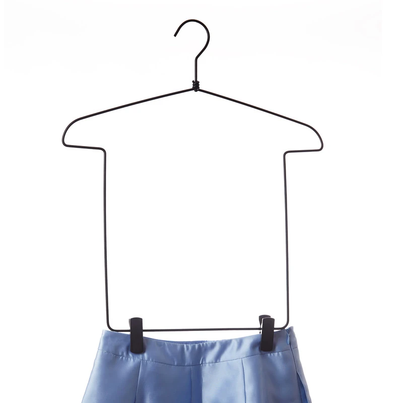 One-Piece Iron Outfit Hanger (with Trouser Clips)
