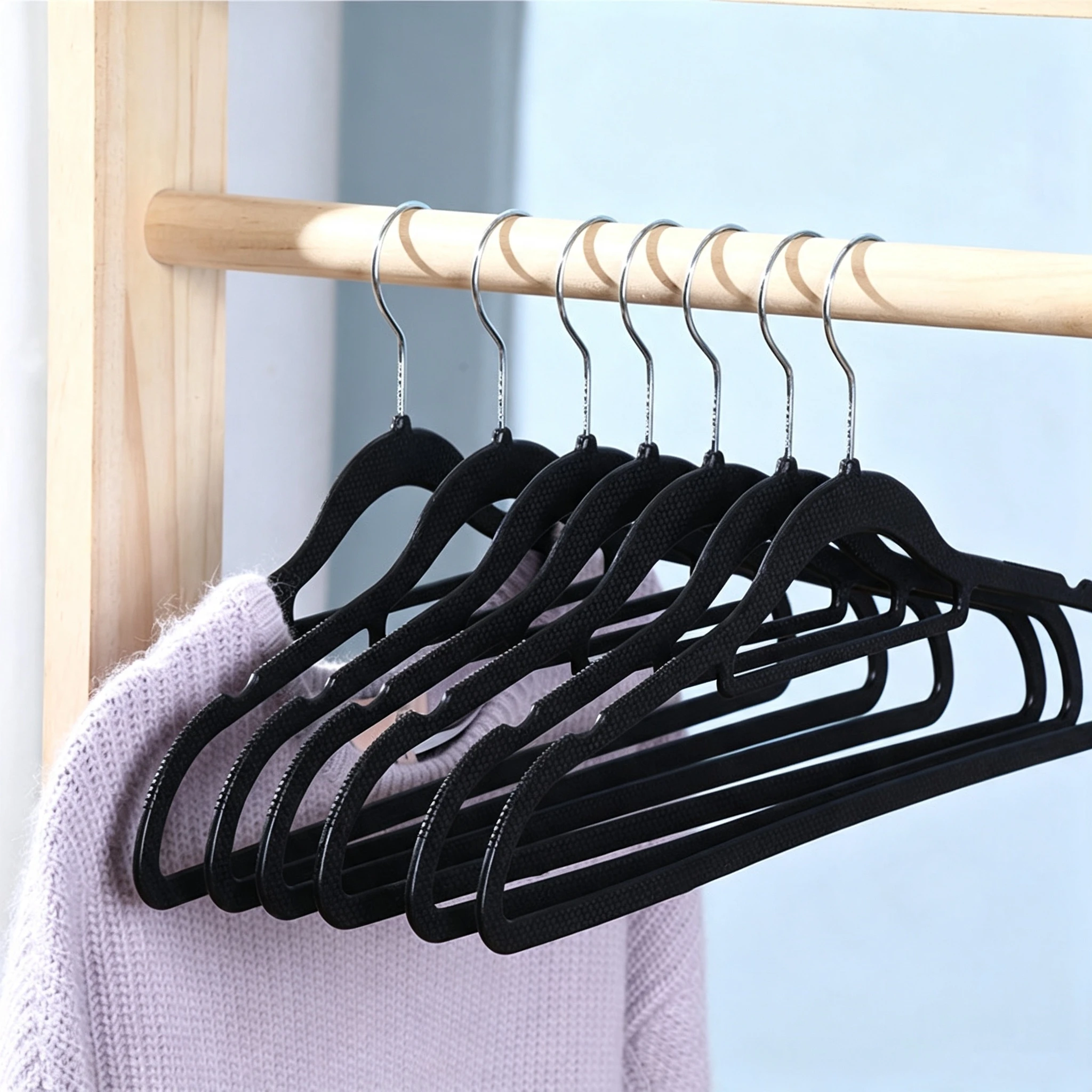 One-Piece Plastic Hanger with Granular Anti-Slip Texture