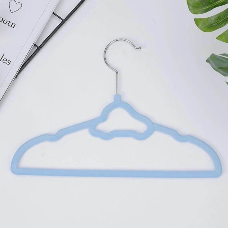 Cloud-Shaped Flocked Hanger