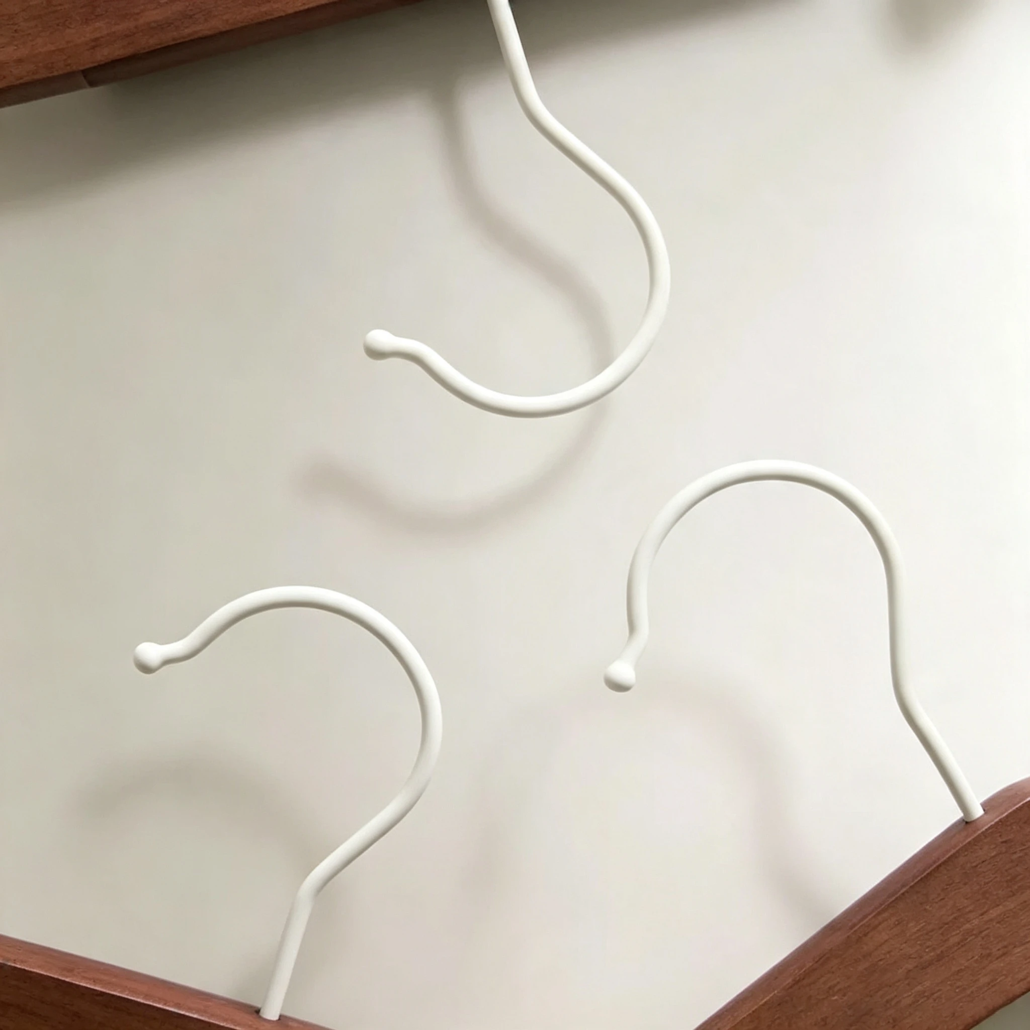 Nordic-Style Two-Tone Solid Wood Trouser Clip Hanger
