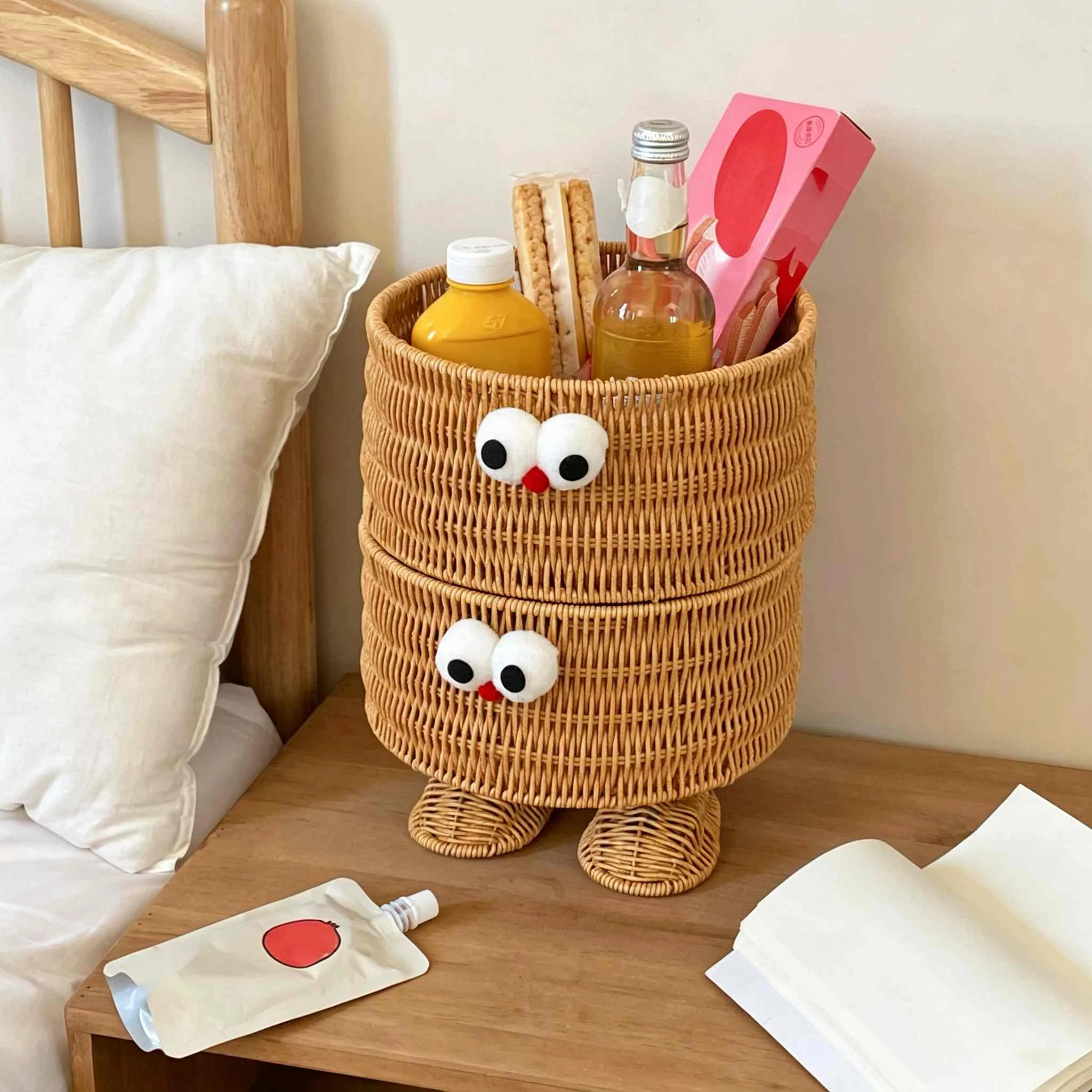 Cute Cartoon Round Rattan-look Storage Basket with Feet
