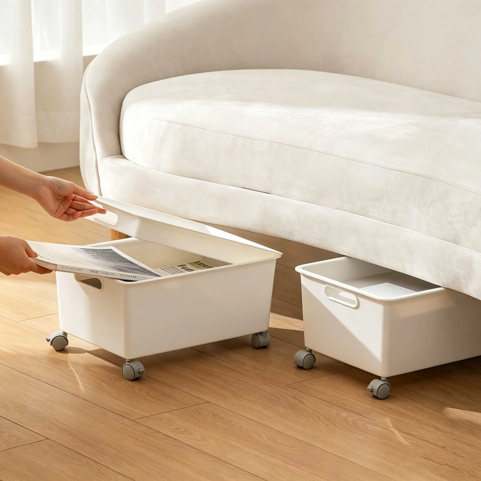 Plastic Rolling Storage Bin with Casters
