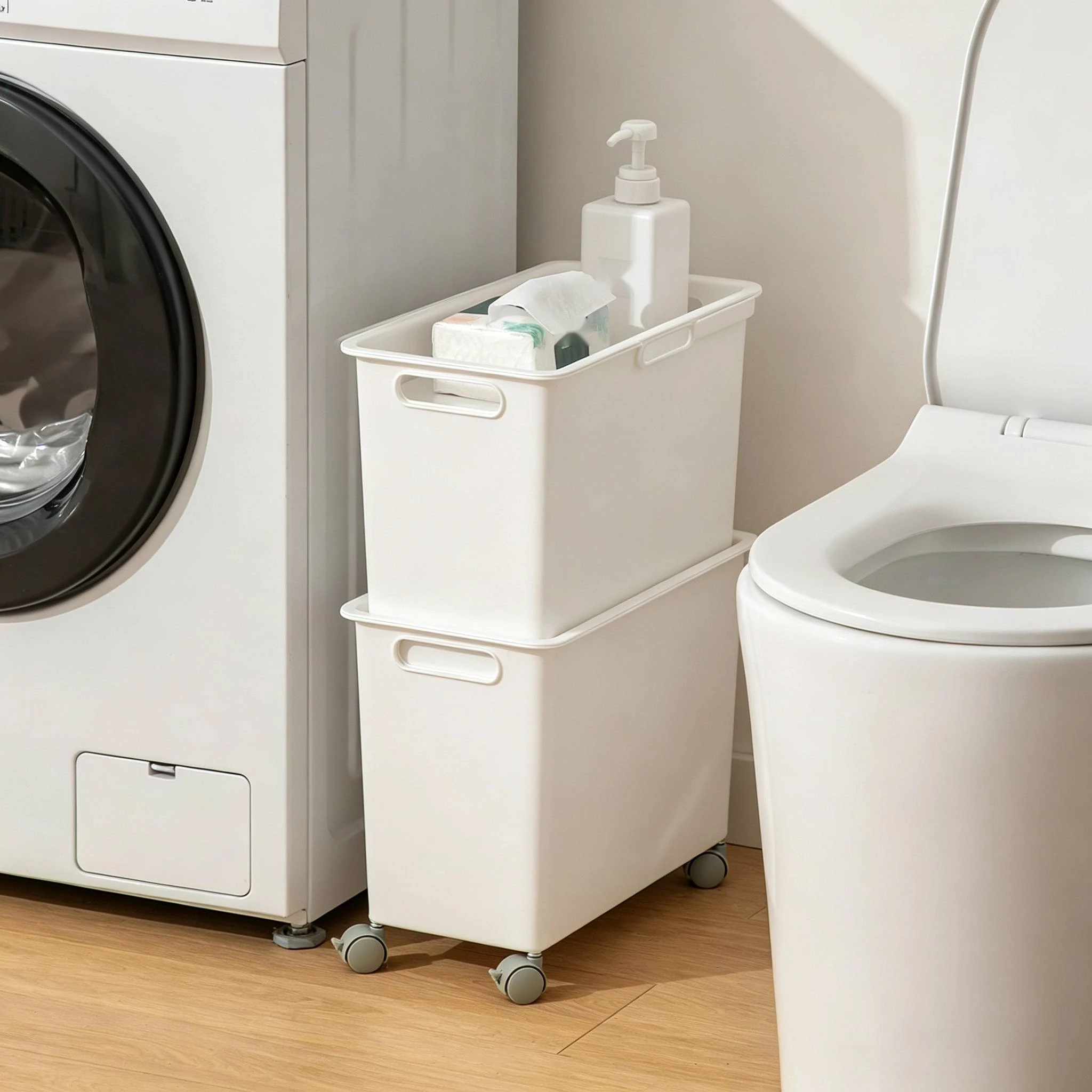 Plastic Rolling Storage Bin with Casters